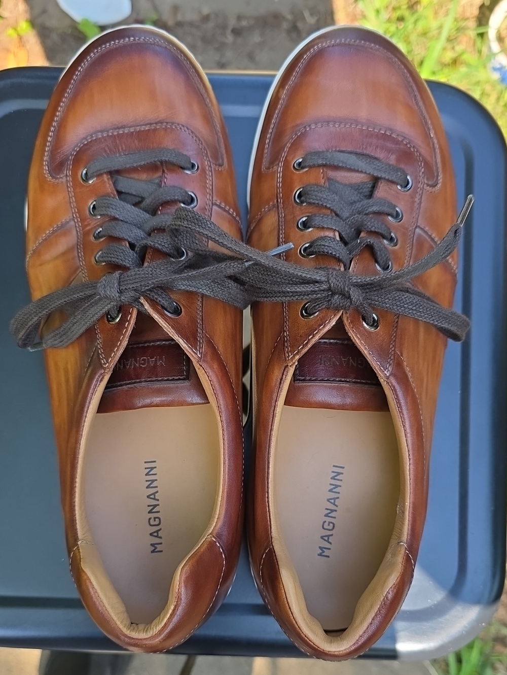 Magnanni Men's Tan Brown Leather Lace-Up Sneakers